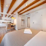 Apartment Palazzo Maineri Luxury Heritage *