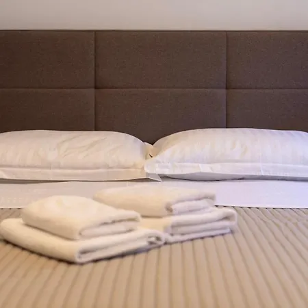 شقة Palazzo Maineri Luxury Heritage