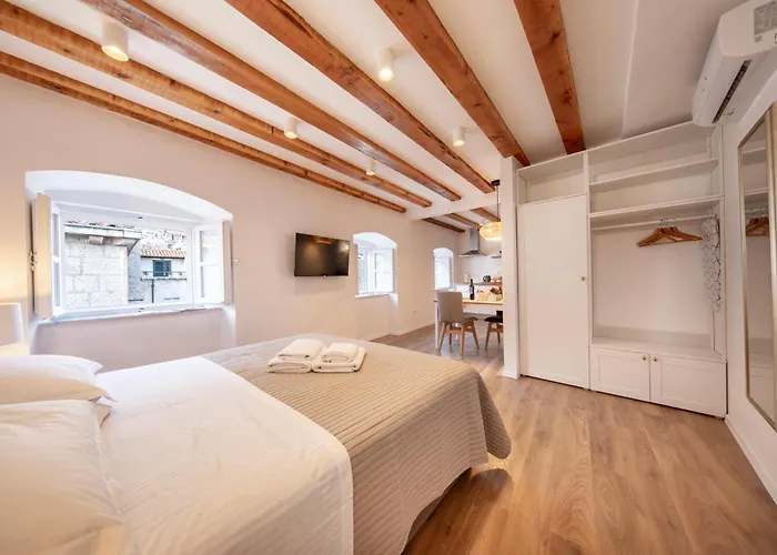 Apartament Palazzo Maineri Luxury Heritage *